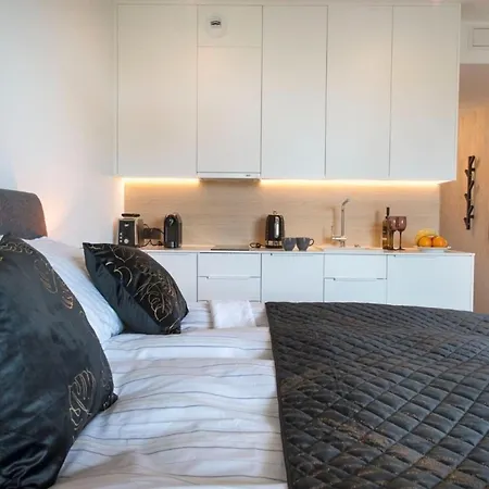 Apartment In With & Pools Pobierowo